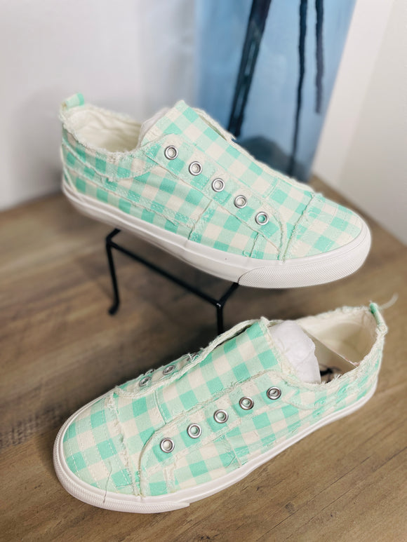Pack a Picnic Sneakers